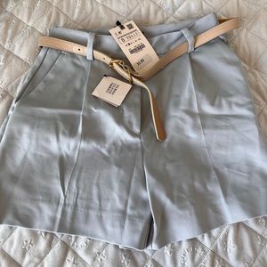 Zara belted short